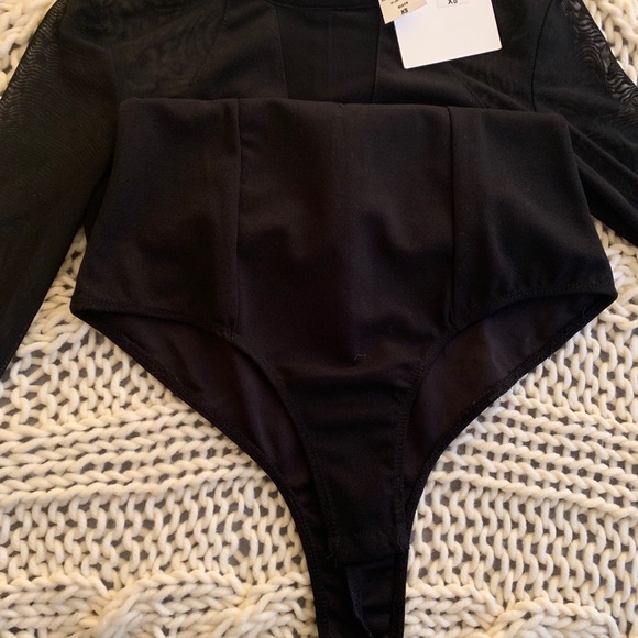 LF Bodysuit - Picture 4 of 4